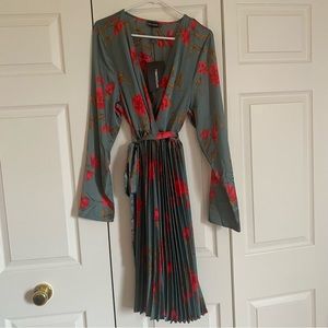 Emerald Green Floral Print Long Sleeve Pleated Midi Dress - SIZE US 16/UK 20